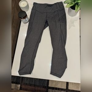 3/4 length workout leggings